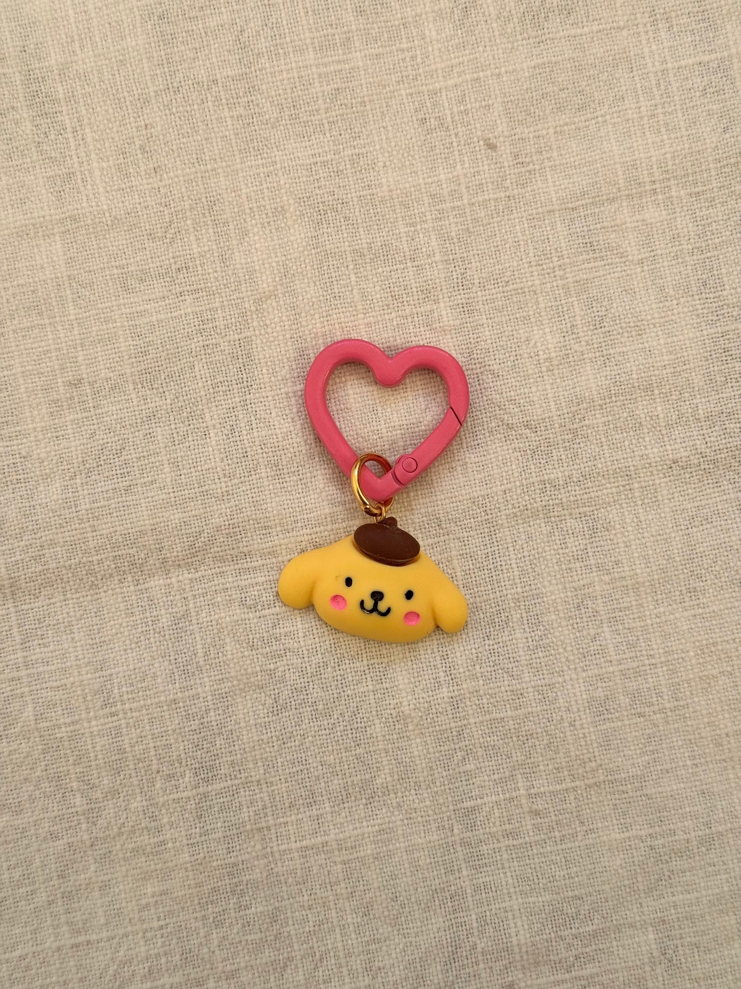 Grigri mousqueton coeur Hello Kitty