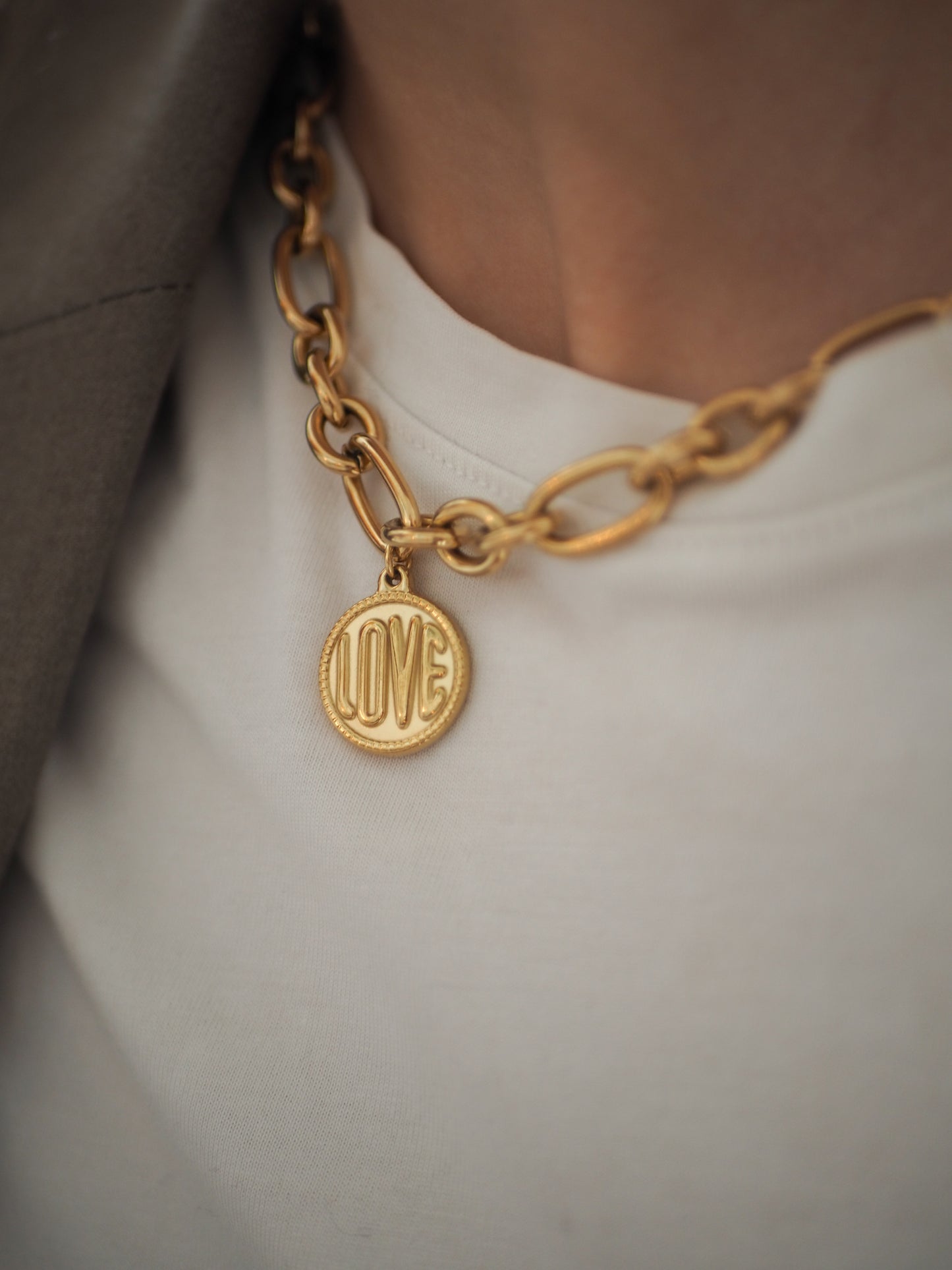 Collier Love