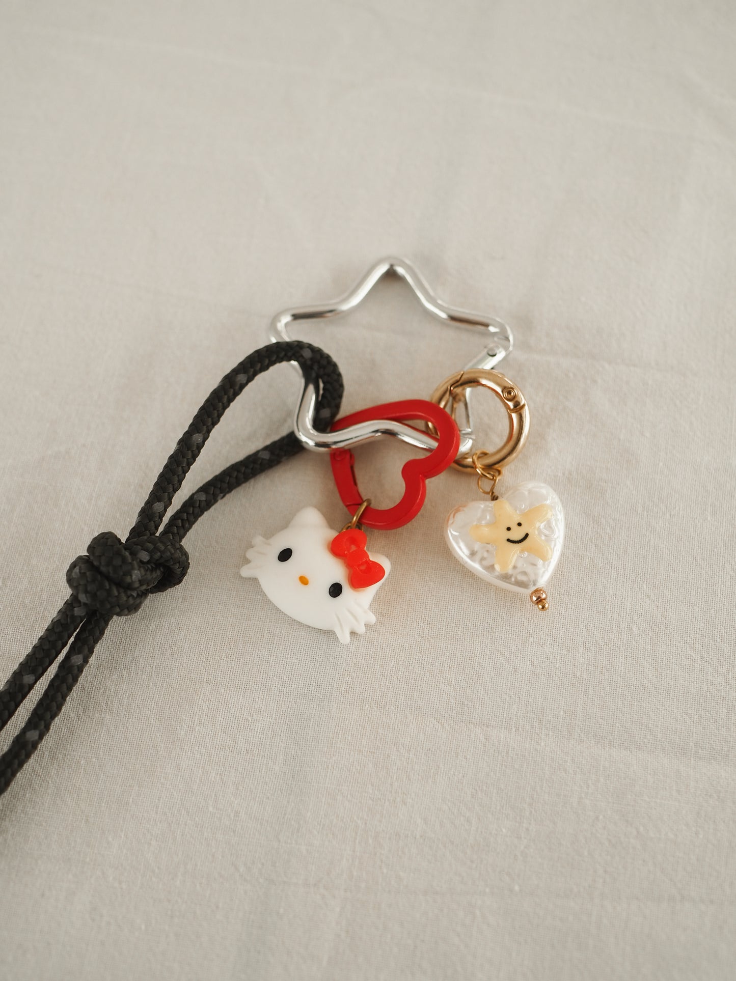 6/ Porte-clés Grigri red army