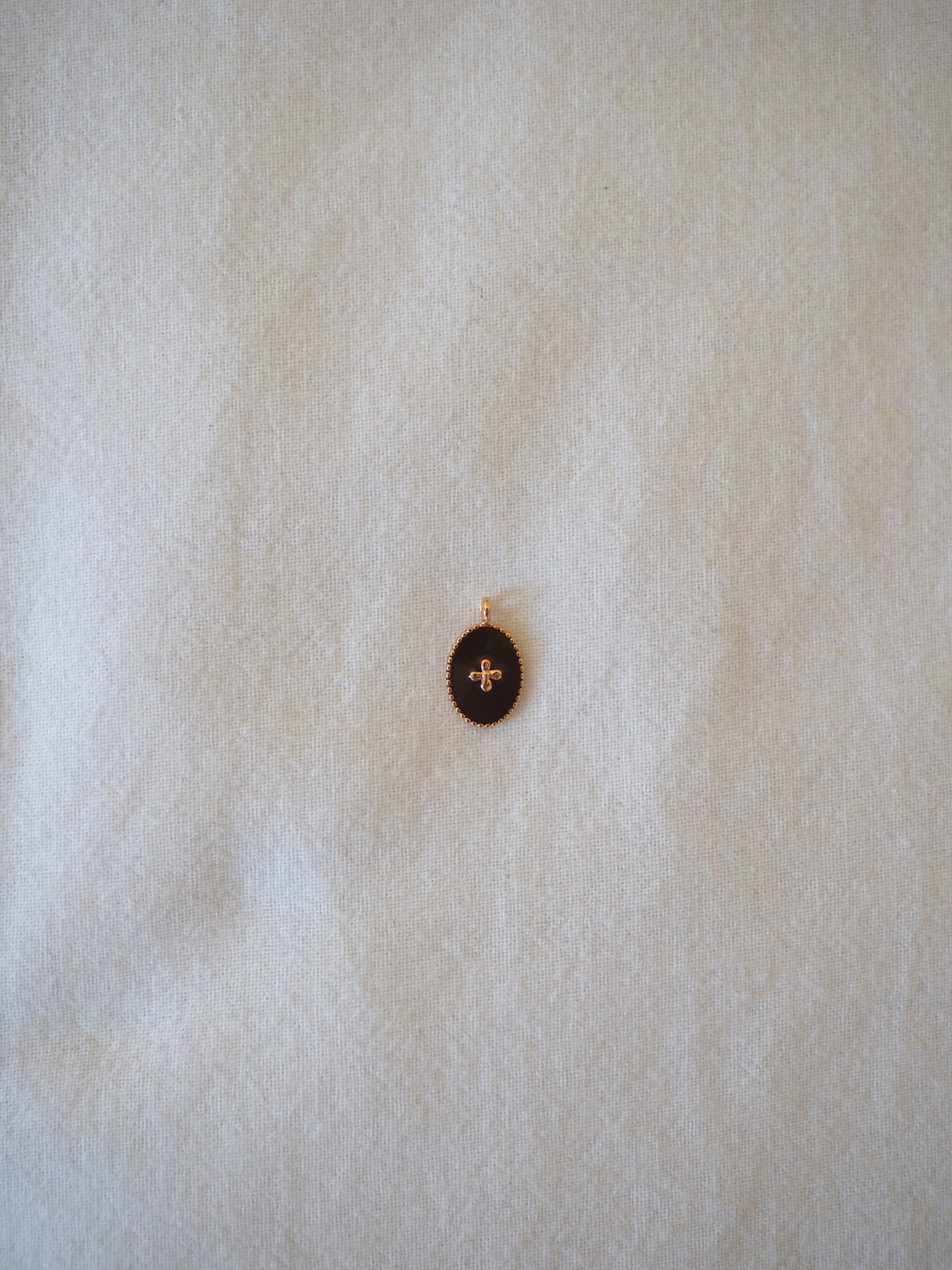 Charm Médaille Croix Marron