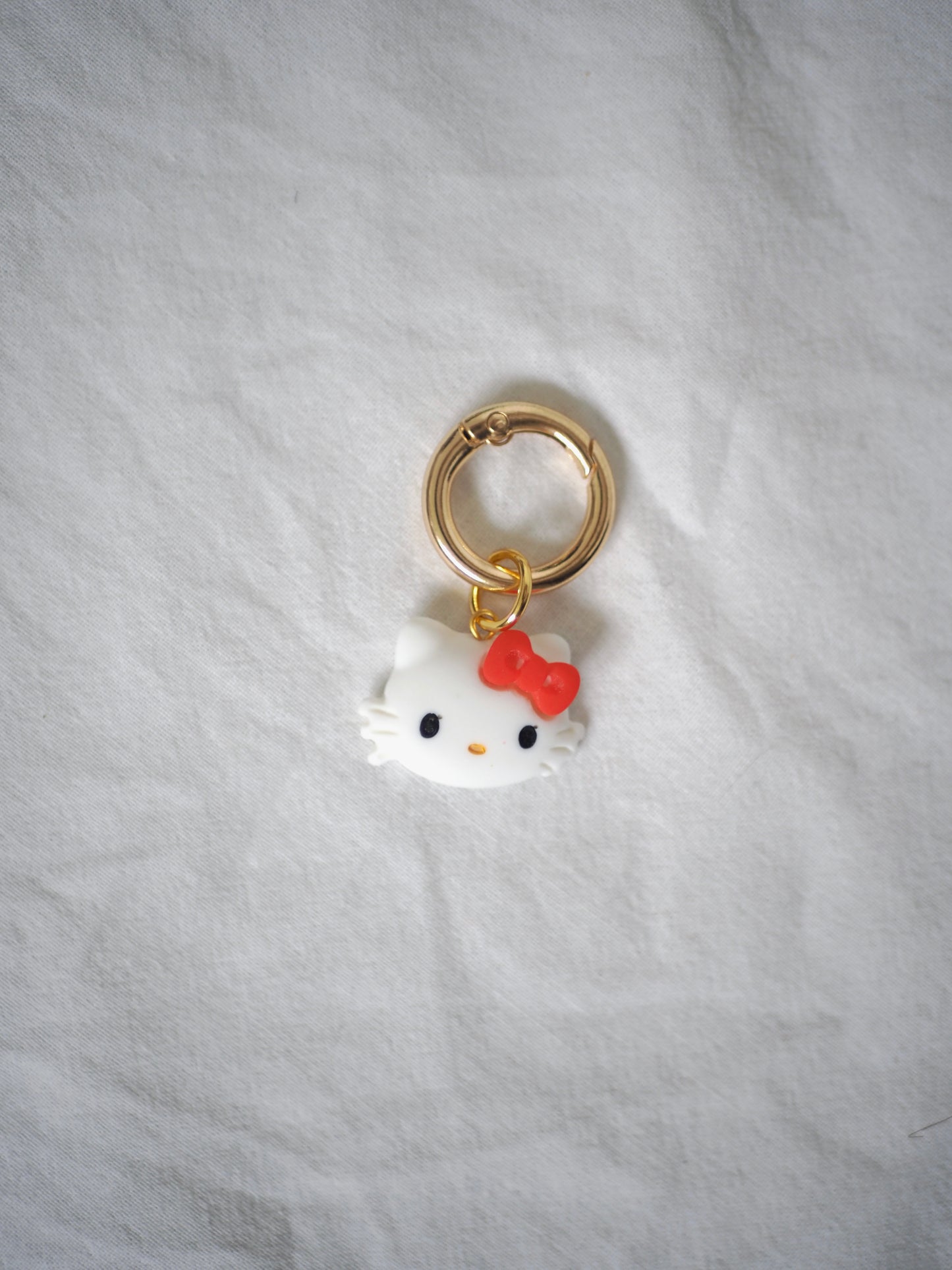 Grigri Hello Kitty rouge