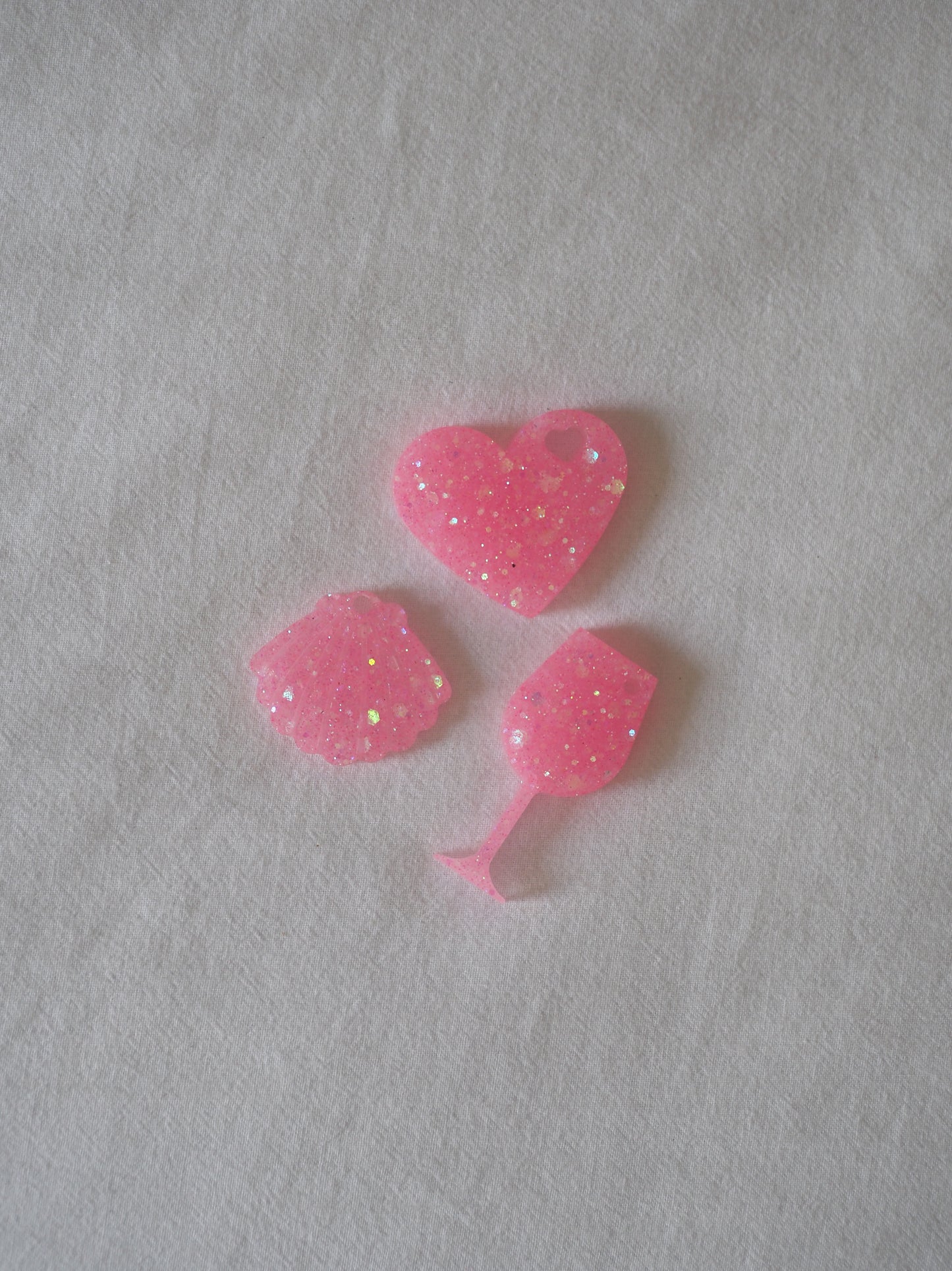 Grigri résine rose sirène